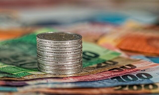 Co to są koszty pośrednie przykłady?