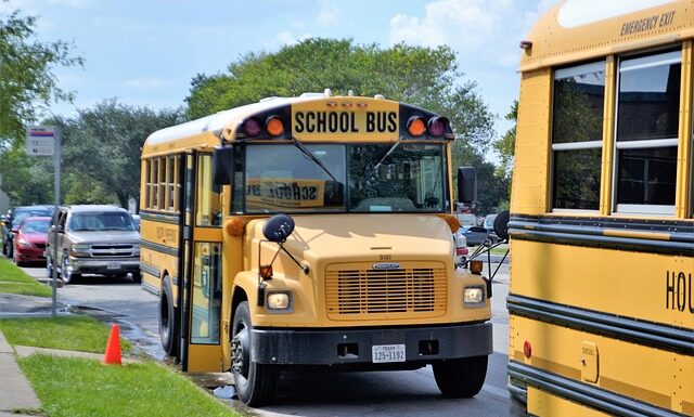 Czy można zwolnić pracownika po 3 miesiącach pobierania świadczenia rehabilitacyjnego?